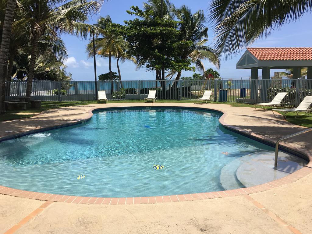 Relaxing Sunny Beach Side Resort Condo Near San Juan Loiza Exterior photo