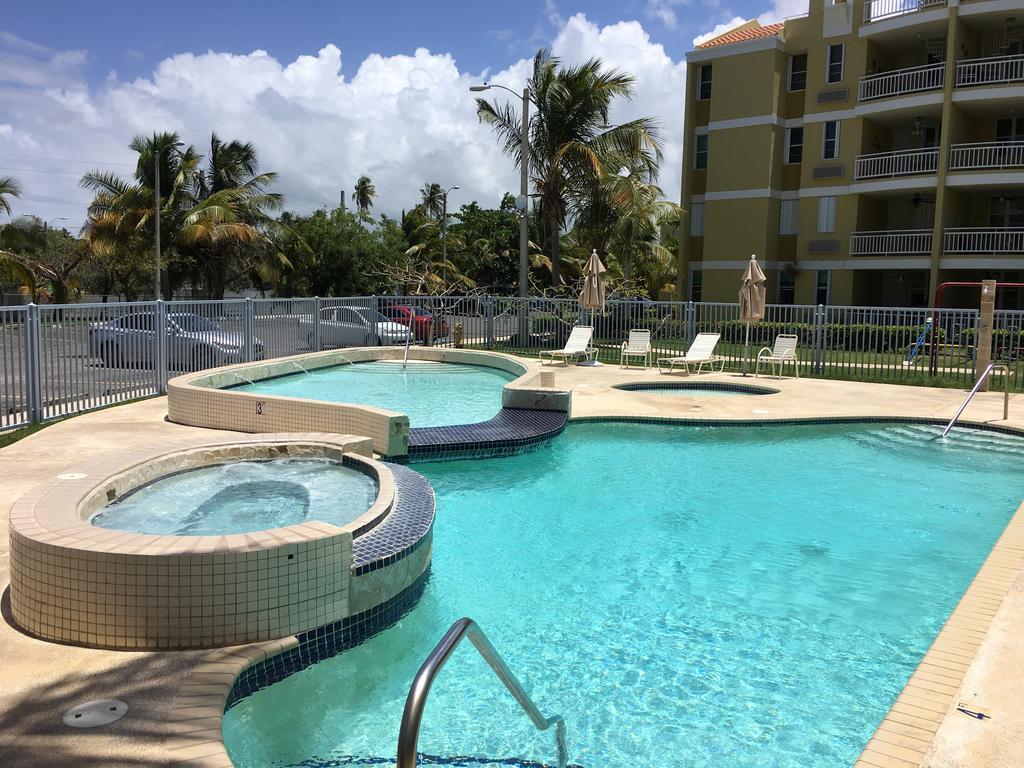 Relaxing Sunny Beach Side Resort Condo Near San Juan Loiza Room photo